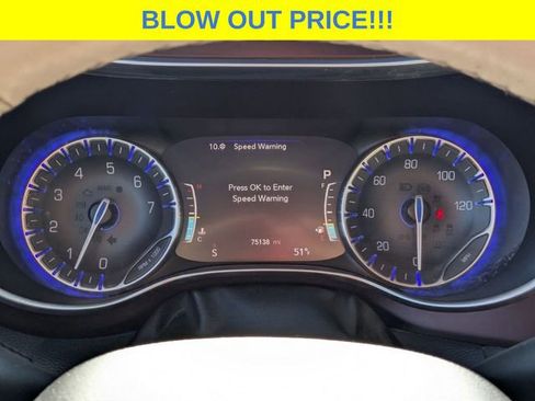 Used 2019 Chrysler Pacifica Limited w/ Advanced Safetytec Group image 15