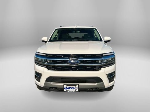 Used 2023 Ford Expedition Limited image 8