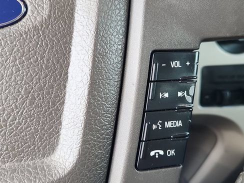 Used 2010 Ford F150 XLT AWD/4WD image 18