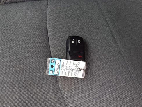 Used 2024 RAM 2500 Big Horn w/ Bed Utility Group image 17