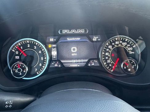 Used 2025 RAM 1500 Big Horn AWD/4WD image 11