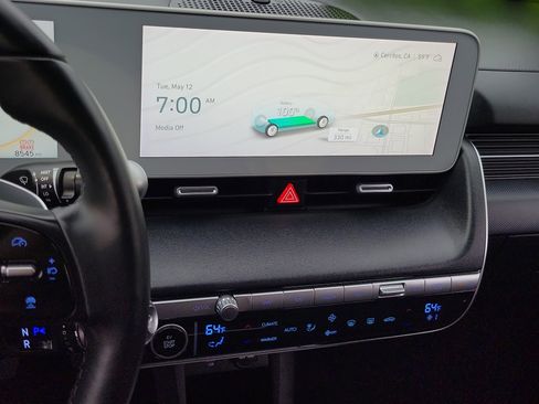 Certified 2024 Hyundai Ioniq 5 SEL RWD image 18