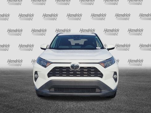 Used 2019 Toyota RAV4 XLE FWD image 9