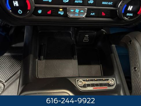 New 2026 Ford Bronco Raptor AWD/4WD image 16
