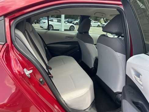 Used 2022 Toyota Corolla LE FWD image 42