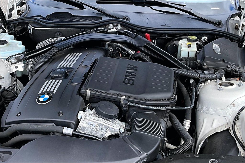 Used 2011 BMW Z4 sDrive35i RWD image 29