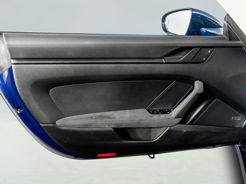 Used 2024 Porsche 911 Carrera GTS w/ Premium Package image 47