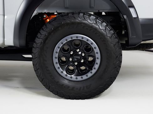 Used 2024 Ford F150 Raptor AWD/4WD image 10