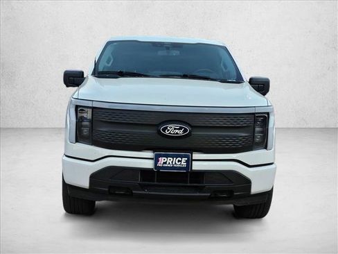 Used 2024 Ford F150 Lightning XLT image 2
