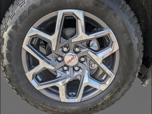 New 2026 GMC Sierra 1500 SLE w/ Preferred Package AWD/4WD image 21