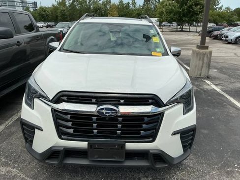 Used 2023 Subaru Ascent Limited w/ Technology Package AWD/4WD image 3