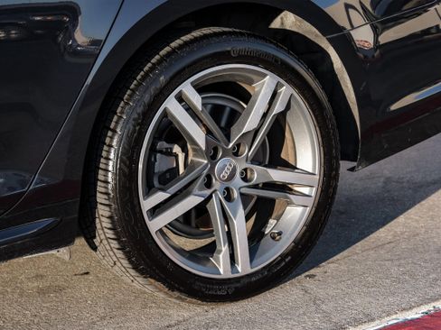 Used 2018 Audi A4 2.0T Ultra Premium Plus w/ Premium Plus Package image 57