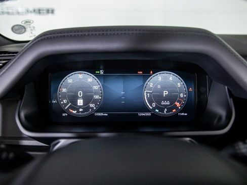 Used 2024 Land Rover Defender 90 Carpathian Edition image 24