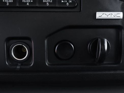 Used 2017 Ford E-450 and Econoline 450 Super Duty w/ Power Windows & Locks Group image 28