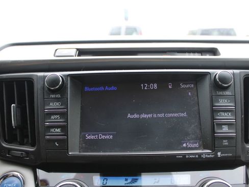 Used 2018 Toyota RAV4 XLE AWD/4WD image 44