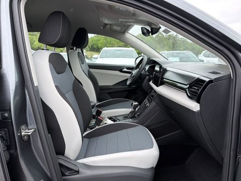 New 2026 Volkswagen Taos S FWD image 17