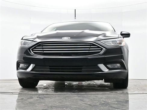 Used 2018 Ford Fusion S w/ Equipment Group 101A image 21