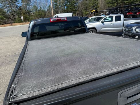 Used 2015 Chevrolet Colorado W/T w/ WT Convenience Package image 10