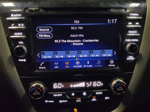 Used 2021 Nissan Murano SV FWD image 25