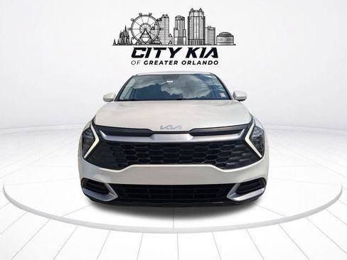 Certified 2024 Kia Sportage LX FWD image 3