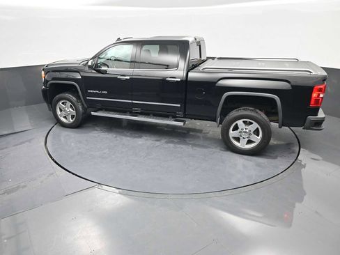 Used 2015 GMC Sierra 2500 Denali image 29