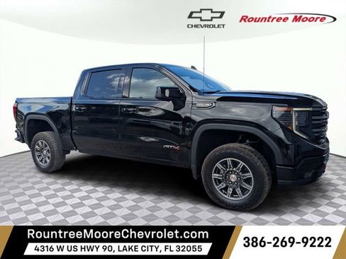 Used 2024 GMC Sierra 1500 AT4 image 1