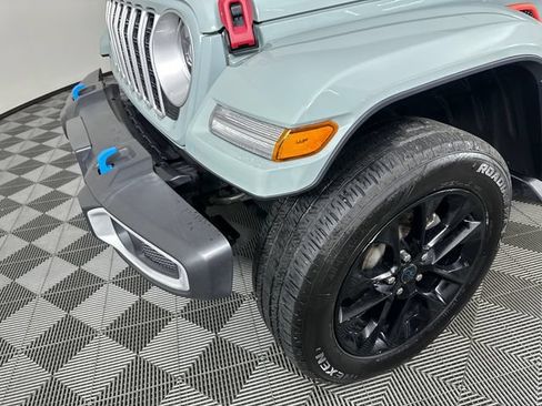 Certified 2024 Jeep Wrangler Unlimited Sahara w/ Safety Group AWD/4WD image 30