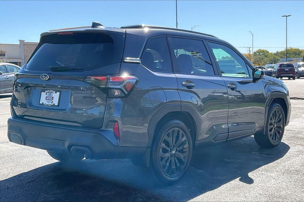 Certified 2026 Subaru Forester Sport w/ Onyx Edition AWD/4WD image 13