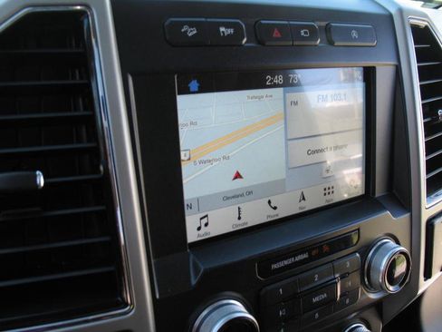 Used 2019 Ford F150 Lariat w/ Equipment Group 502A Luxury AWD/4WD image 40