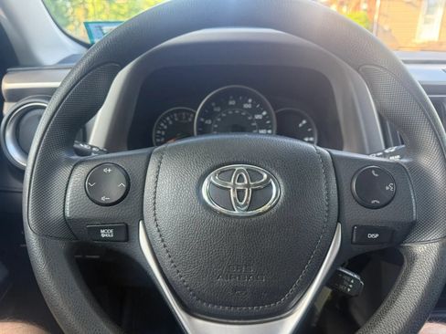Used 2016 Toyota RAV4 LE AWD/4WD image 13