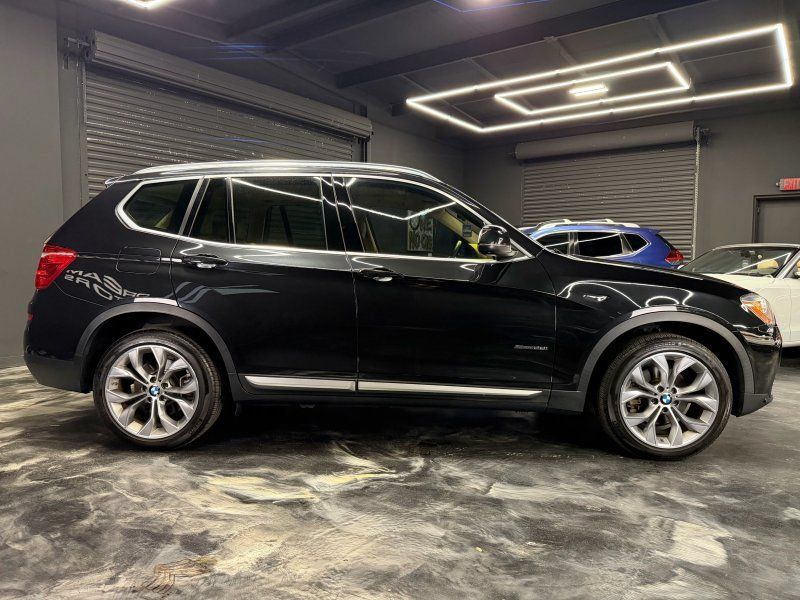 Used 2017 BMW X3 sDrive28i RWD image 4