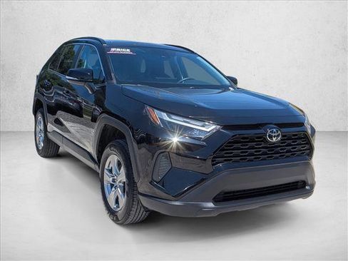 Used 2024 Toyota RAV4 XLE FWD image 3