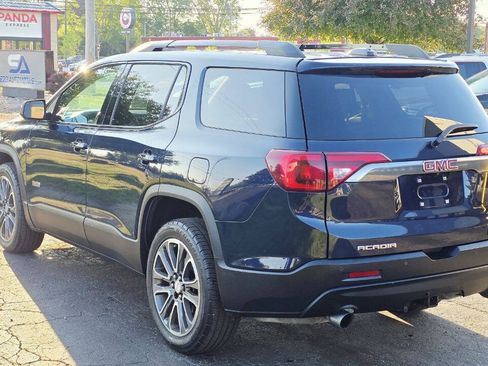 Used 2017 GMC Acadia SLT AWD/4WD image 4
