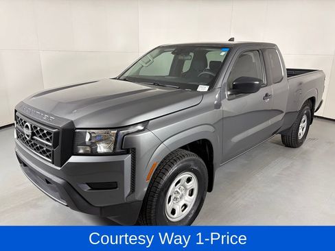 Used 2022 Nissan Frontier S w/ Technology Package RWD image 5