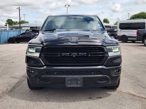 Used 2019 RAM 1500 Laramie AWD/4WD image 2