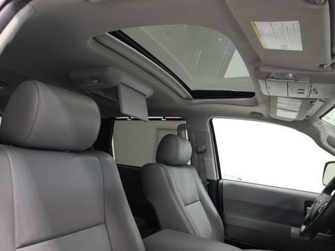 Certified 2019 Toyota Sequoia Limited AWD/4WD image 6