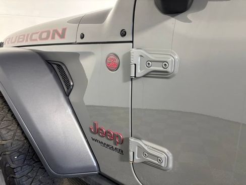 Certified 2019 Jeep Wrangler Unlimited Rubicon AWD/4WD image 13
