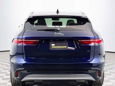 New 2026 Jaguar F-PACE R-Dynamic S image 6