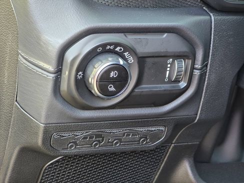 New 2026 Jeep Gladiator Rubicon AWD/4WD image 32