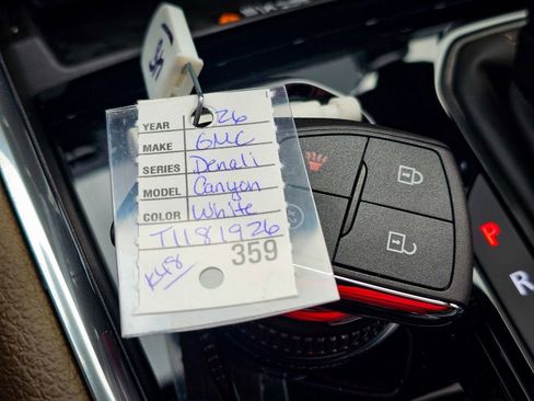 New 2026 GMC Canyon Denali image 39