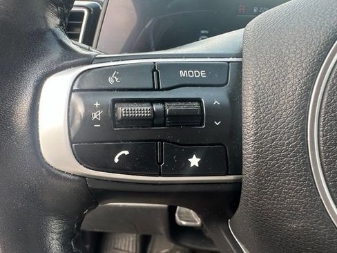 Used 2023 Kia Sportage EX FWD image 18