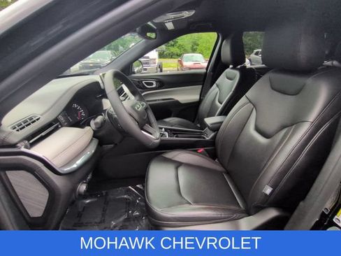 Used 2024 Jeep Compass Limited AWD/4WD image 19