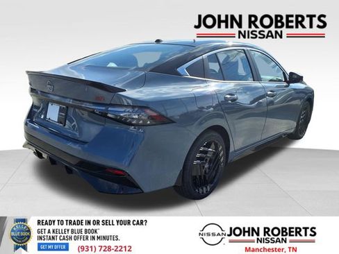 New 2026 Nissan Sentra SR w/ Floor Mat Package FWD image 17