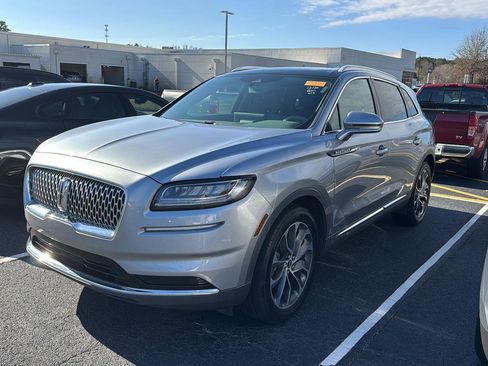 Used 2021 Lincoln Nautilus Reserve image 10