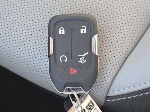 Used 2024 GMC Terrain SLT w/ Tech Package AWD/4WD image 39