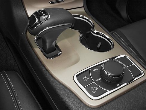 Used 2014 Jeep Grand Cherokee Limited w/ Luxury Group II AWD/4WD image 13