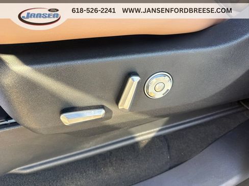 Used 2026 Lincoln Navigator Black Label AWD/4WD image 13