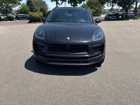 Used 2024 Porsche Macan AWD/4WD image 2