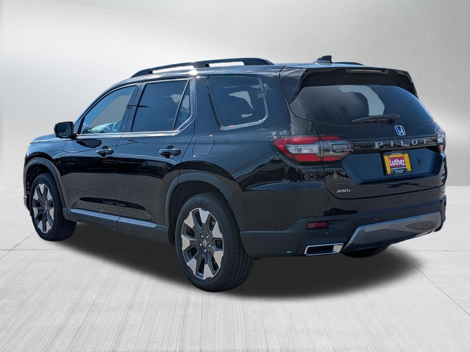 New 2026 Honda Pilot Elite image 3