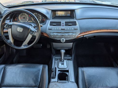 Used 2011 Honda Accord EX-L image 11